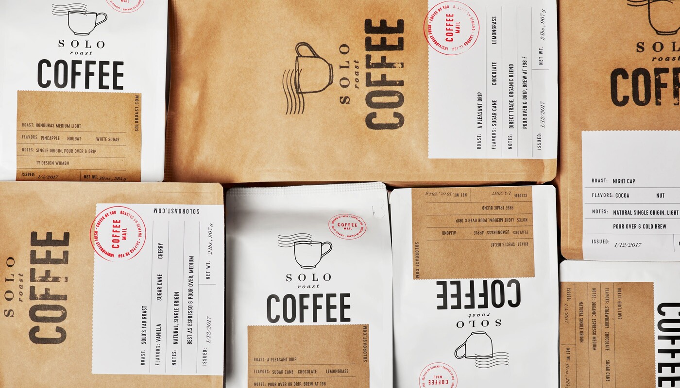 Solo roast coffee branding packaging design3